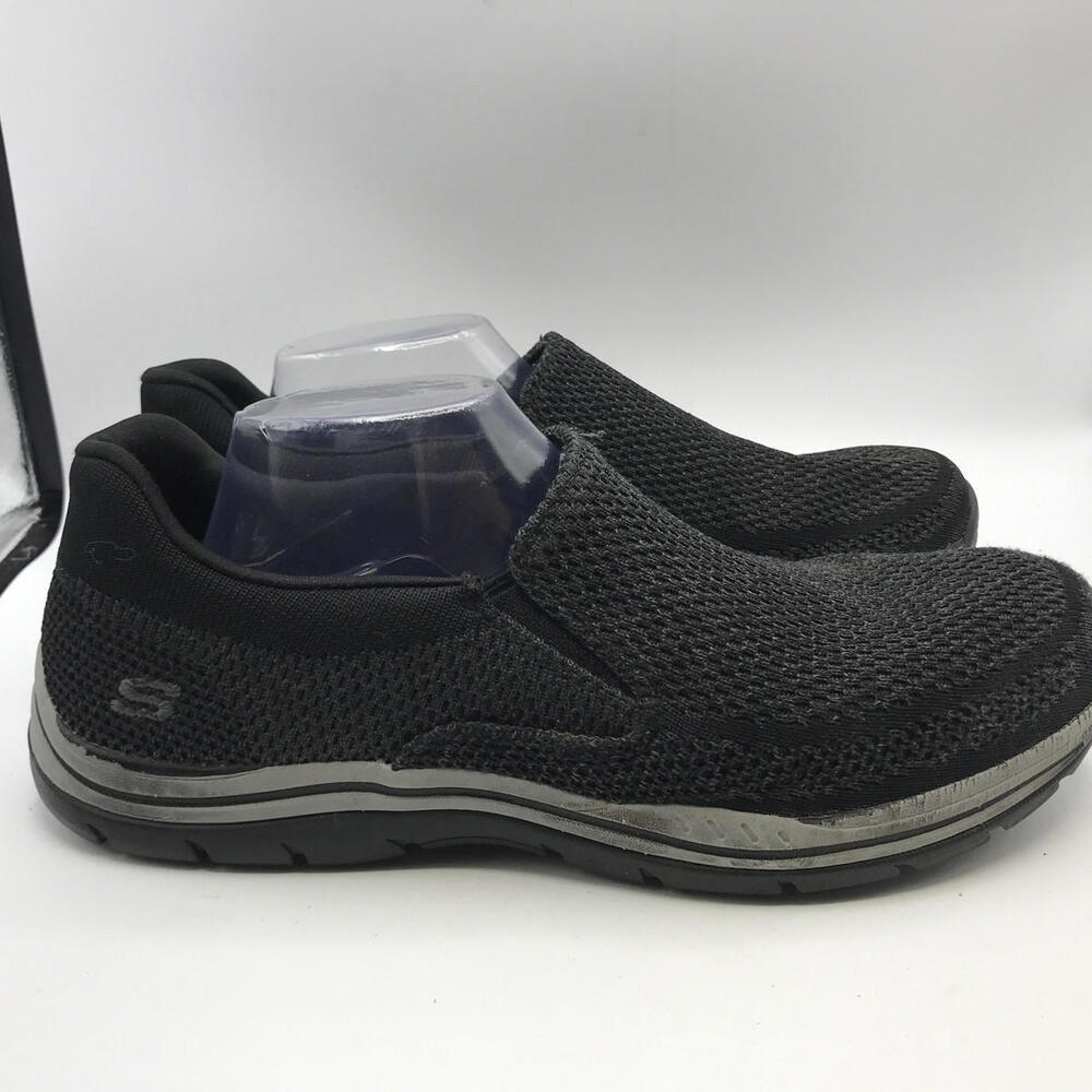 Skechers Mens  Expected Gomel  SLIP-ON Shoes 65086 Black Gray 10 Mesh 65086